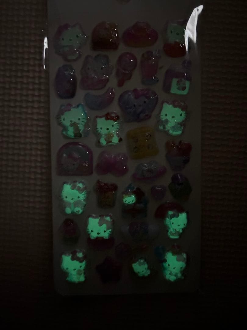 ポンポンドロップ硬質蓄光キャラクターシール80枚セット