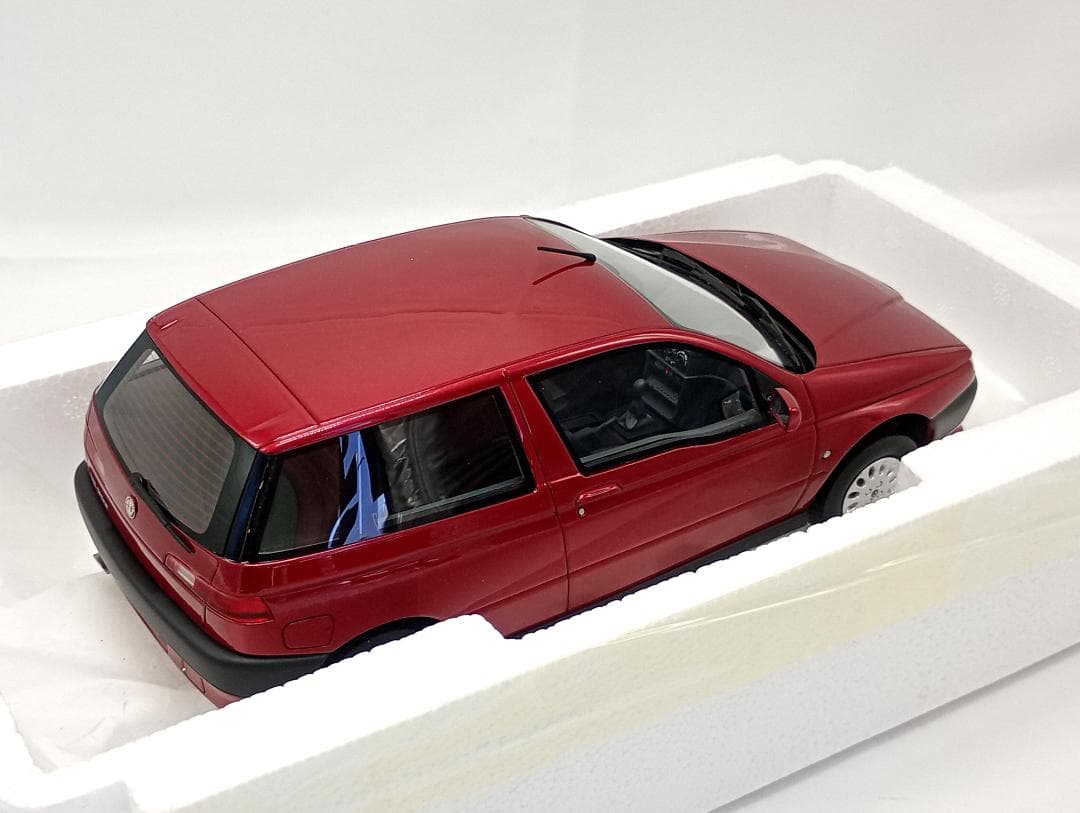 MITICA 1/18 アルファロメオ 145 1995 (レッドメタリック)