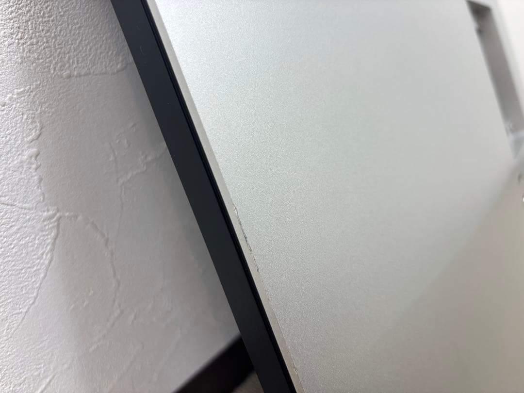 m*5様 HP U28 4K HDRディスプレイ モニター（スタンド無し）