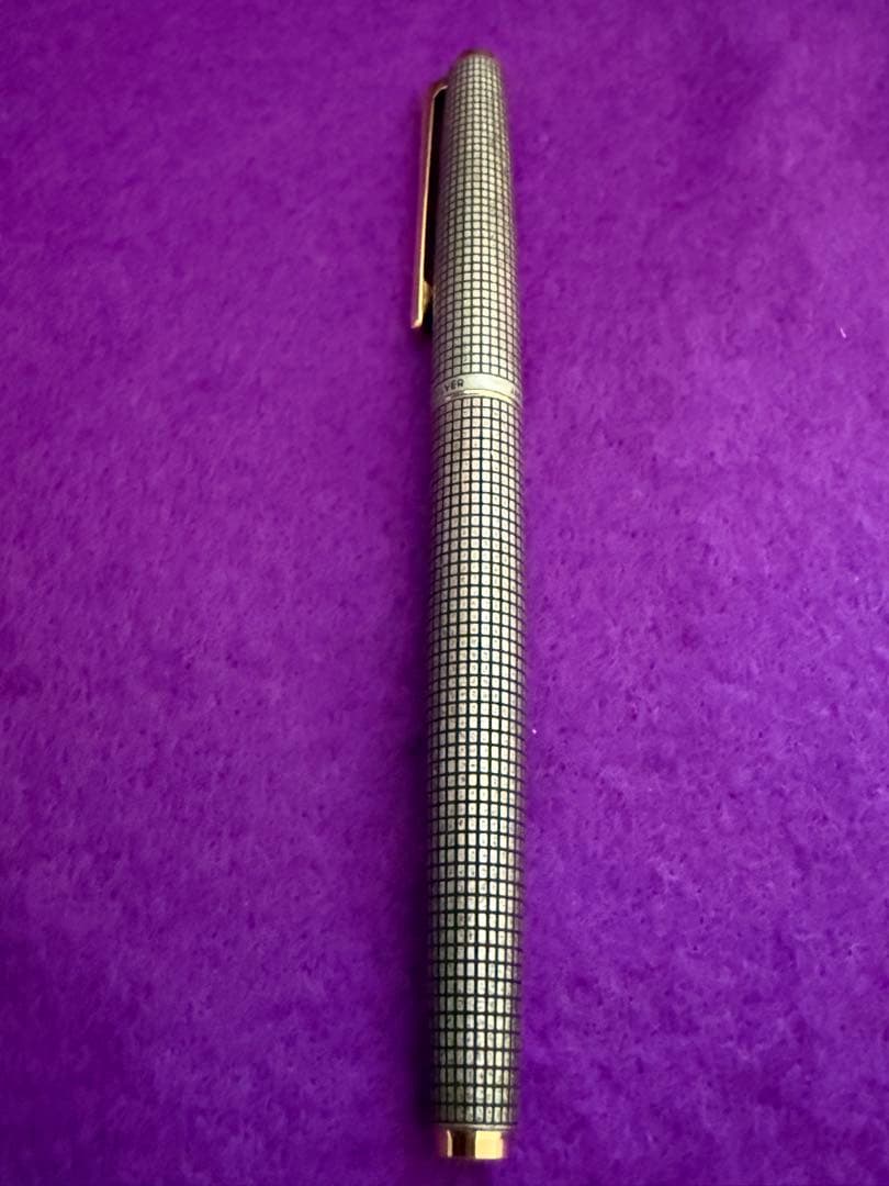 PILOT silver万年筆 メタリック格子模ケース付き