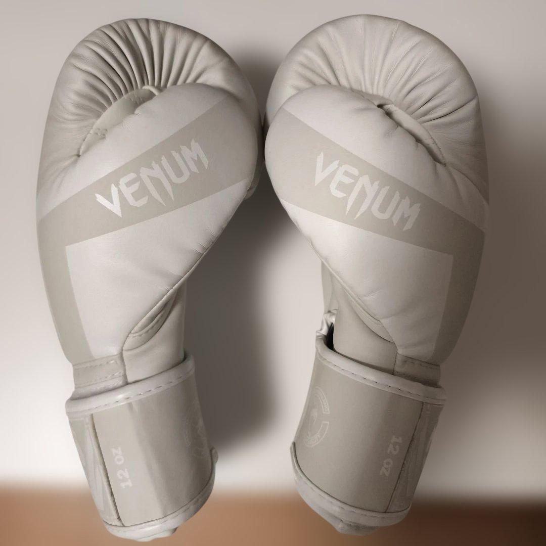 Venum ボクシンググローブ 12オンス新品未使用