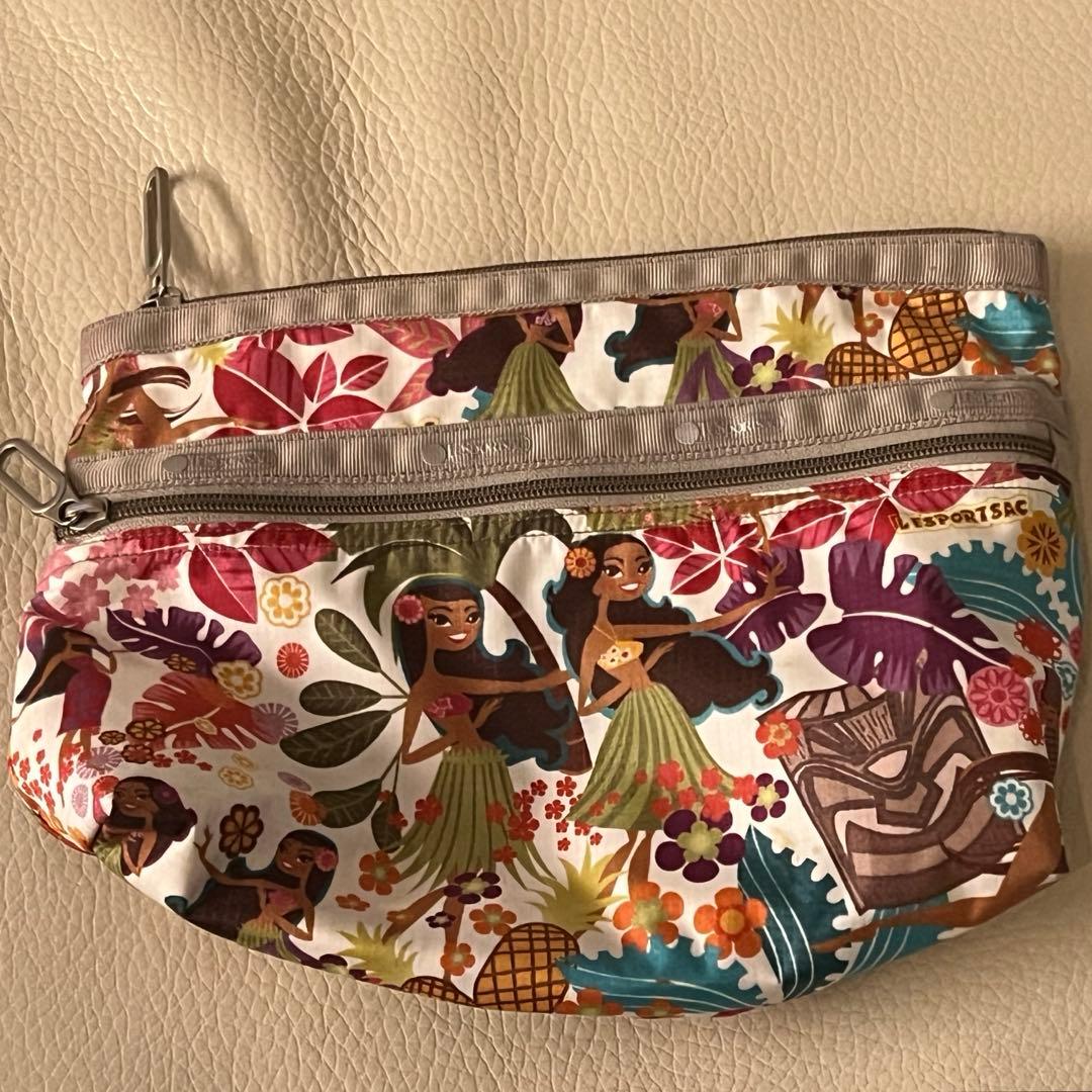 【新品未使用】レスポ　ハワイ限定フラガール　ラージウィークエンダー　ポーチ付き❣️