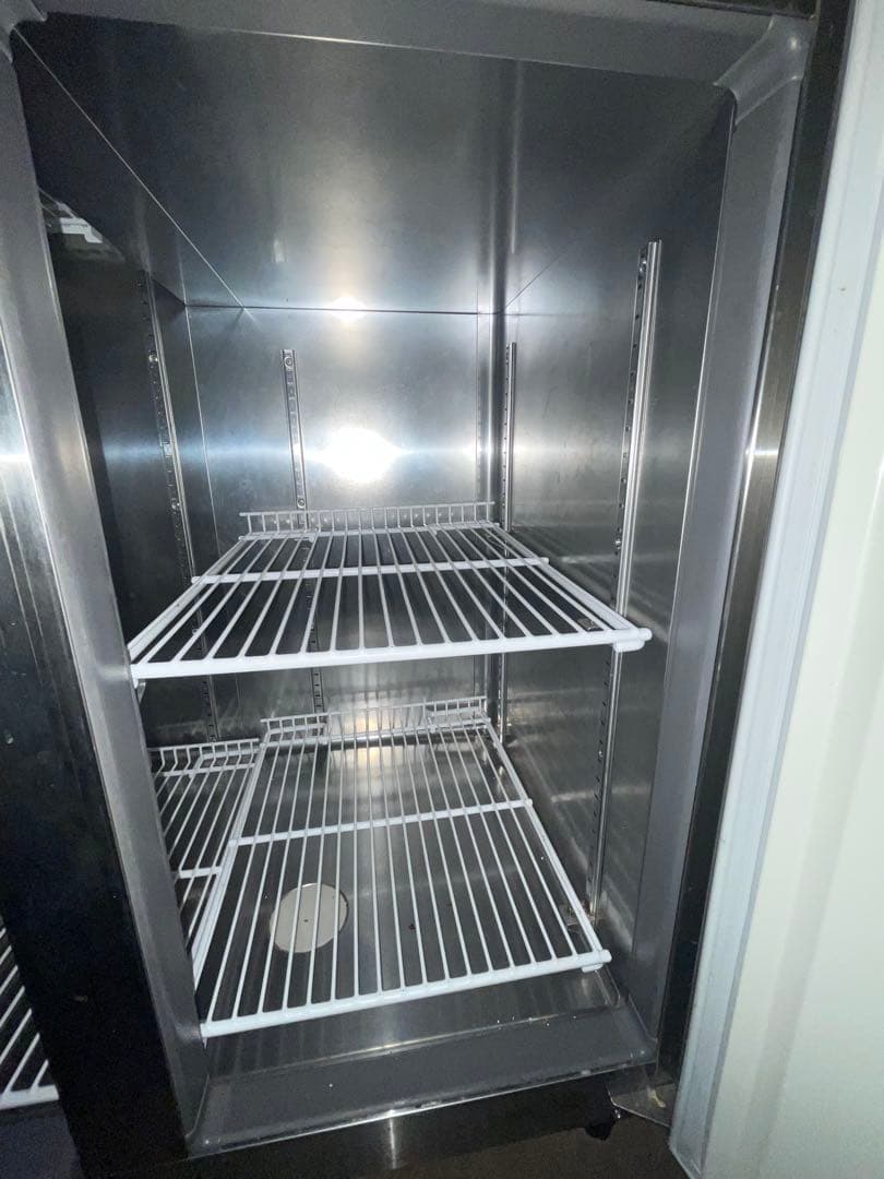 かずおFukushima 業務用冷蔵庫 URN-091PM6