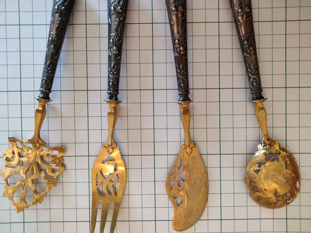 変更、今だけ、フランス製、アザミ、純正アールヌーボウ、950シルバー、精巧な彫刻