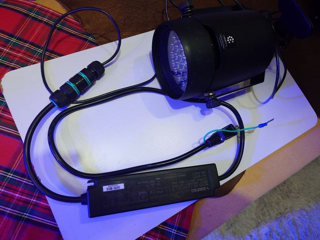 ①京セラ LED CERAPHIC マリンブルー