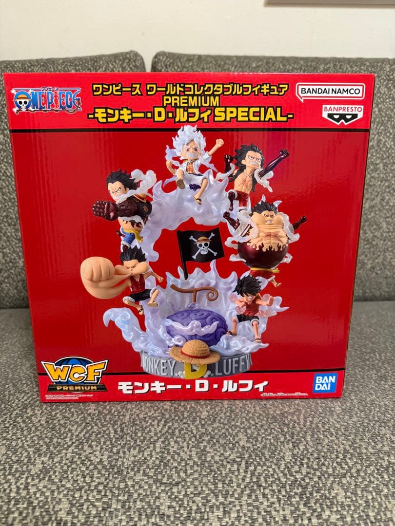 ワンピース　ワールドコレクタブルフィギュア PREMIUMルフィ SPECIAL