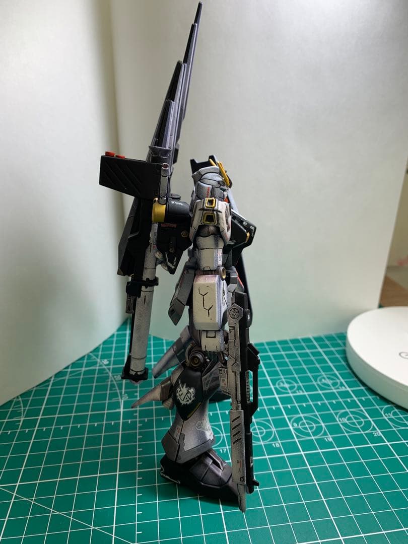 HG1/144 RX-93 νガンダム　全塗装・ディテールアップ仕上げ