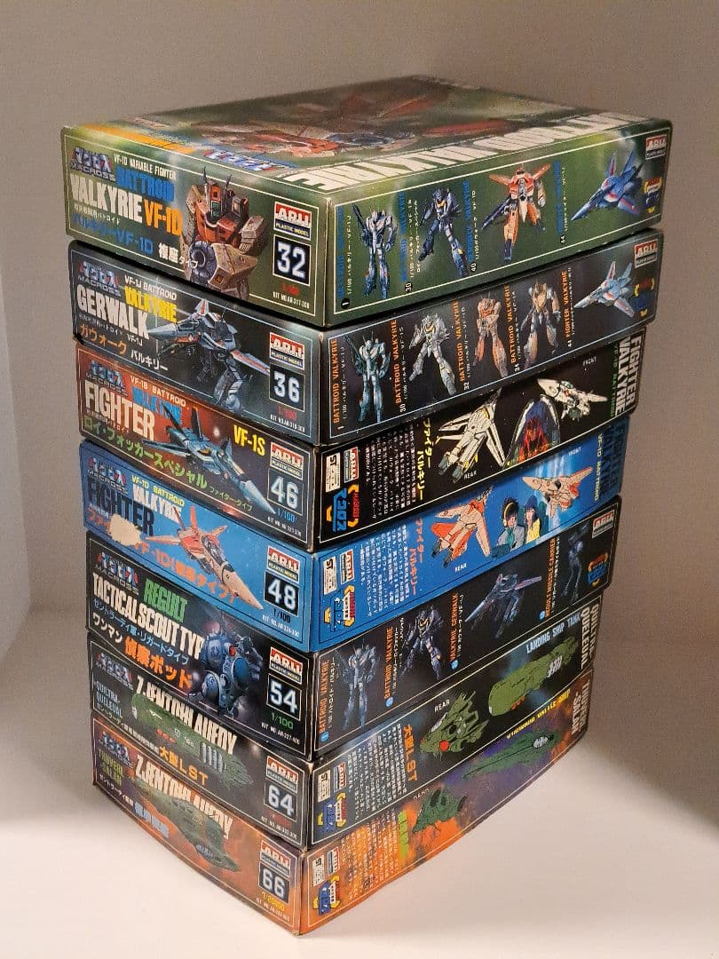 ARII「マクロスシリーズ」プラモデル7種まとめ売り