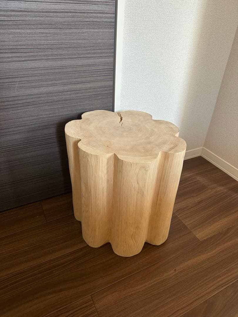檜　ひのき　フリル　お花　丸太　切り株　スツール 花台　フラワー
