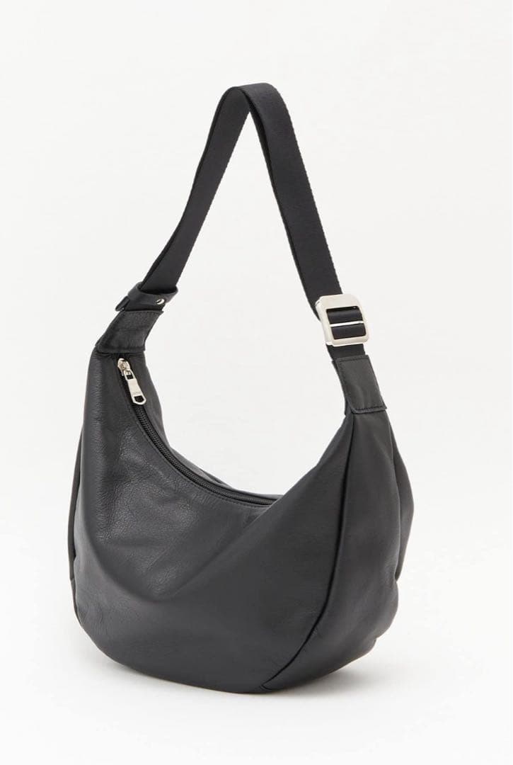 russet＊ラシット＊ソフトレザーラウンドショルダーバッグ　ブラック2