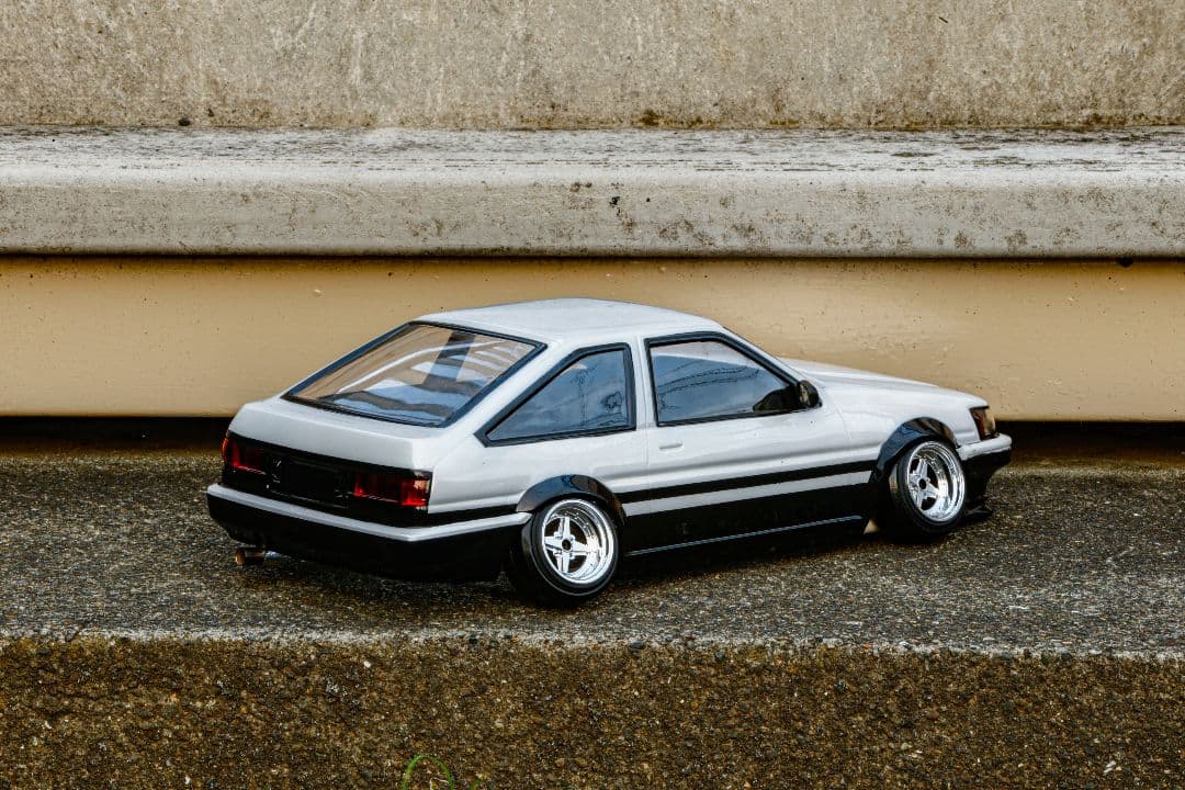 パンドラRC AE86 カローラレビン 3Dr 塗装済
