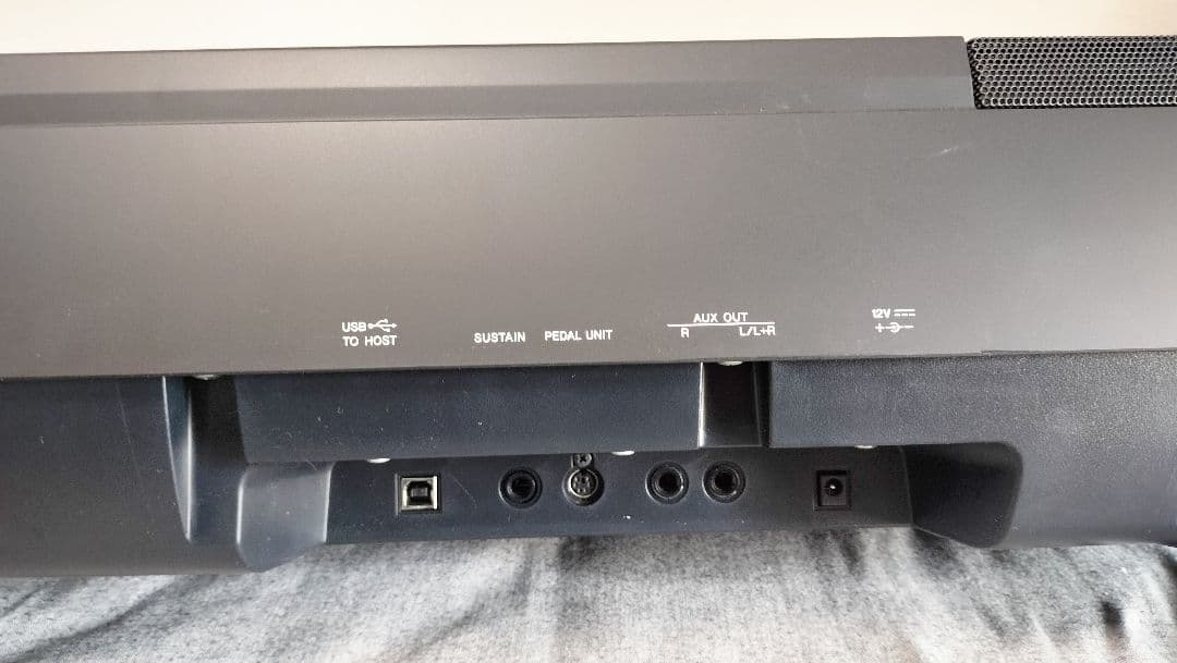 Yamaha P-121B 電子ピアノ 88鍵 22年製