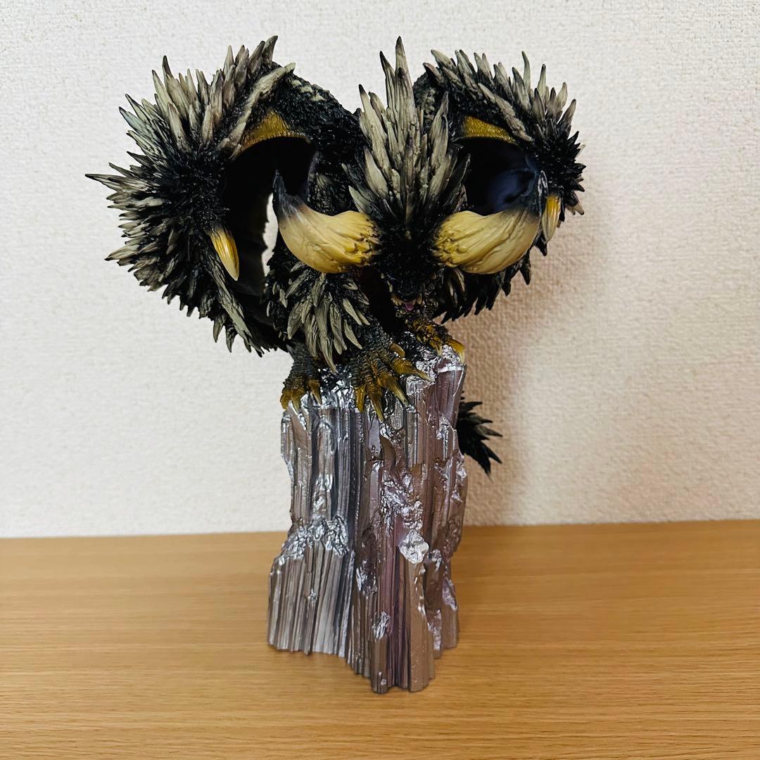 最安値　カプコンフィギュアビルダー クリエイターズモデル　滅尽竜ネルギガンテ