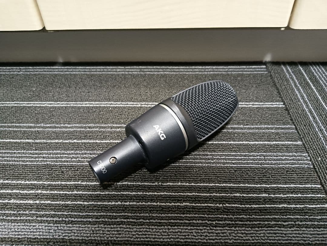 AKG コンデンサーマイク C3000