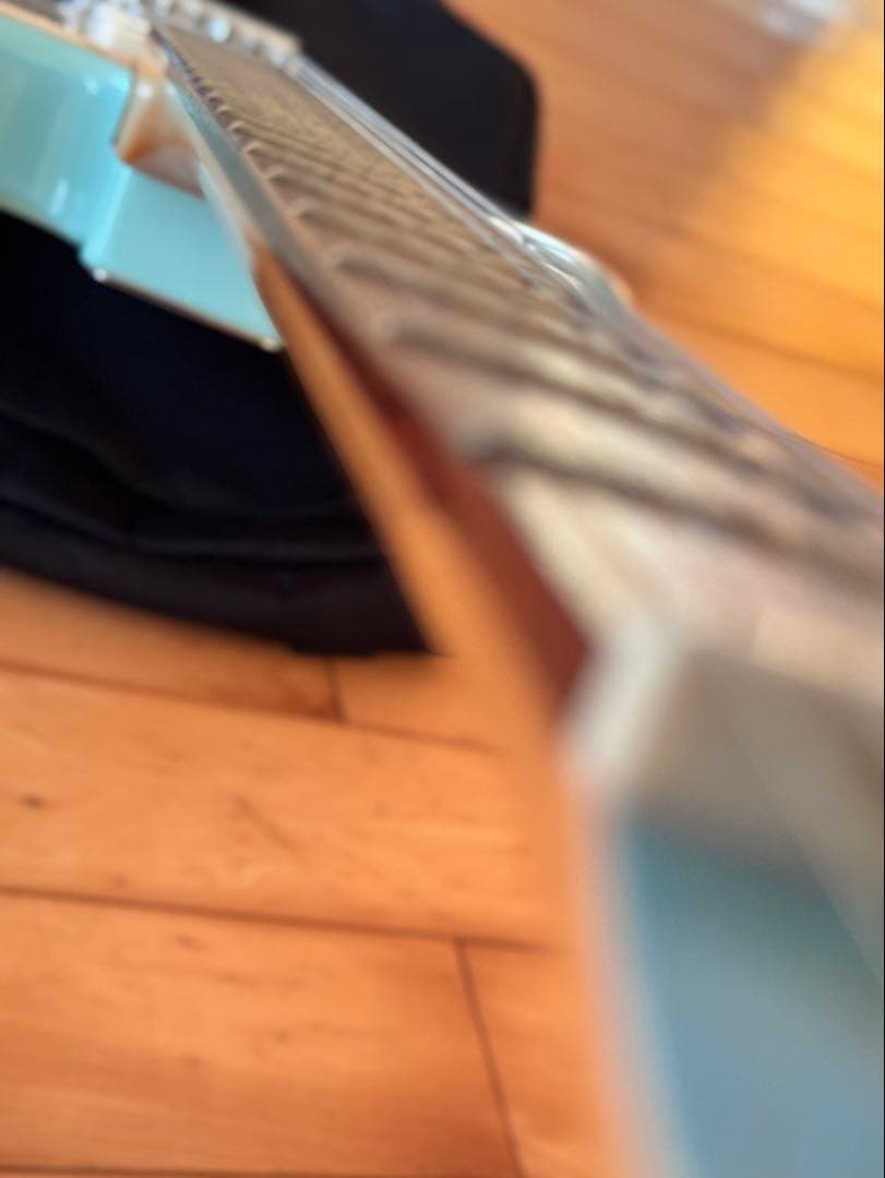 新春値下げYAMAHA SGV300 ミントブルー エレキギター