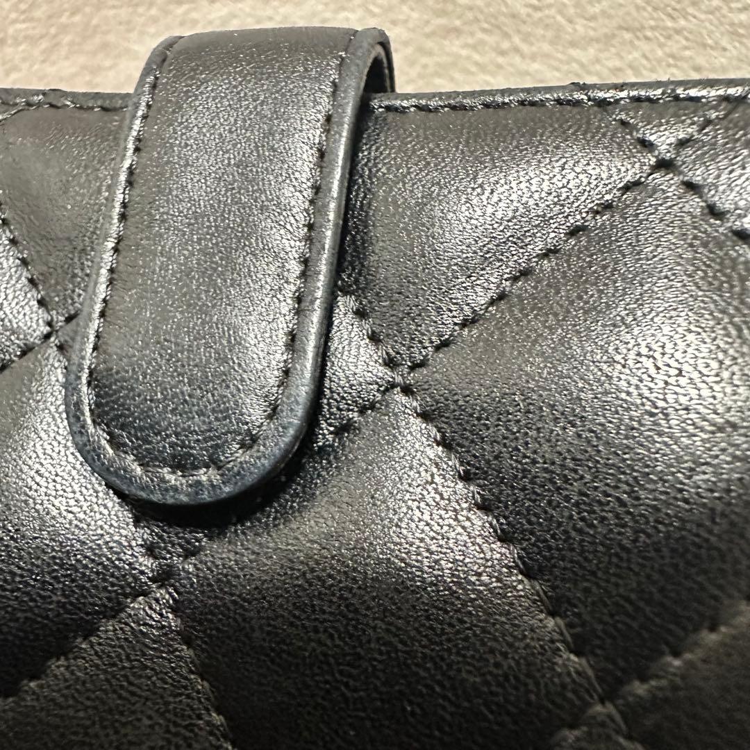 ⭐️新春限定価額⭐️CHANEL 二つ折り財布 黒コンパクトウォレット
