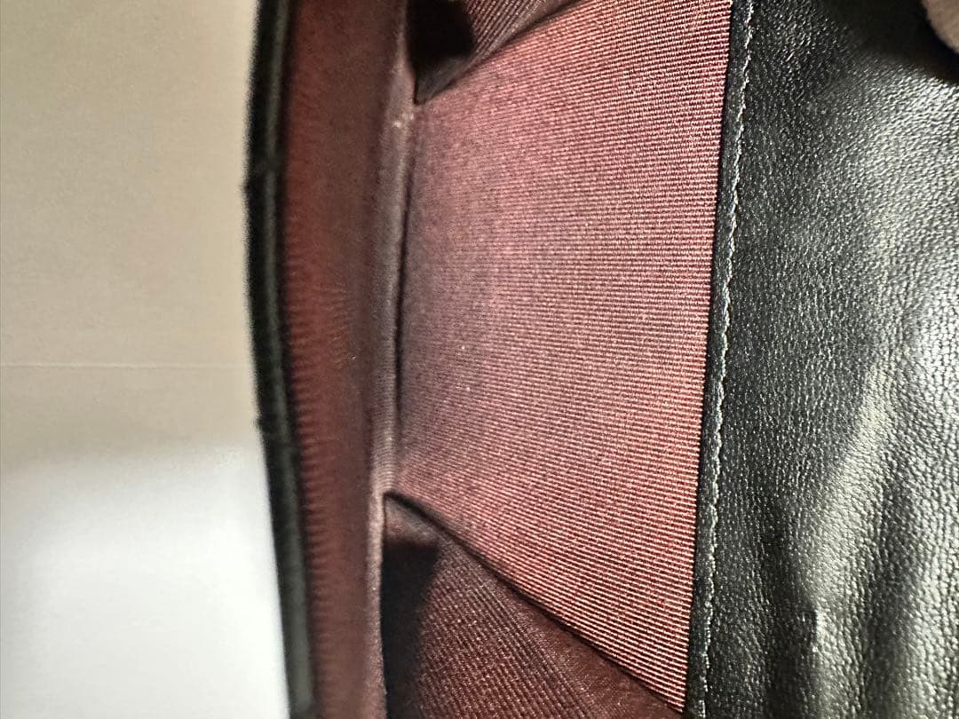 ⭐️新春限定価額⭐️CHANEL 二つ折り財布 黒コンパクトウォレット