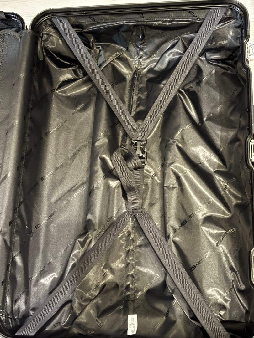 【じぇい】メルセデスベンツ　AMG キャリーケース