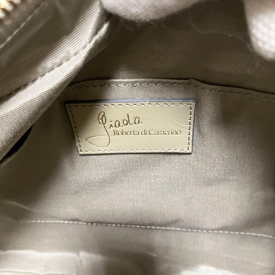 ロベルタディカメリーノ ショルダーバッグ 型押し レザー シャンハイコッコ