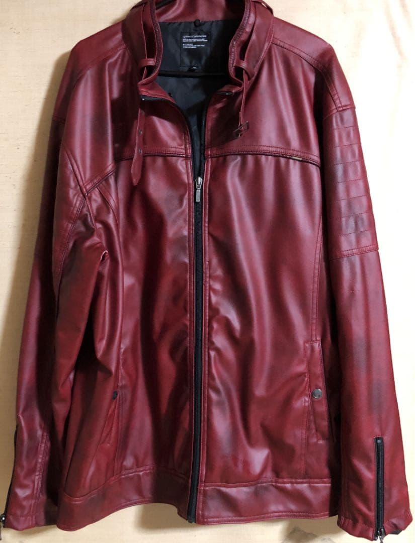 幽閉サテライトさんと歌い手さんのサイン入りジャケット