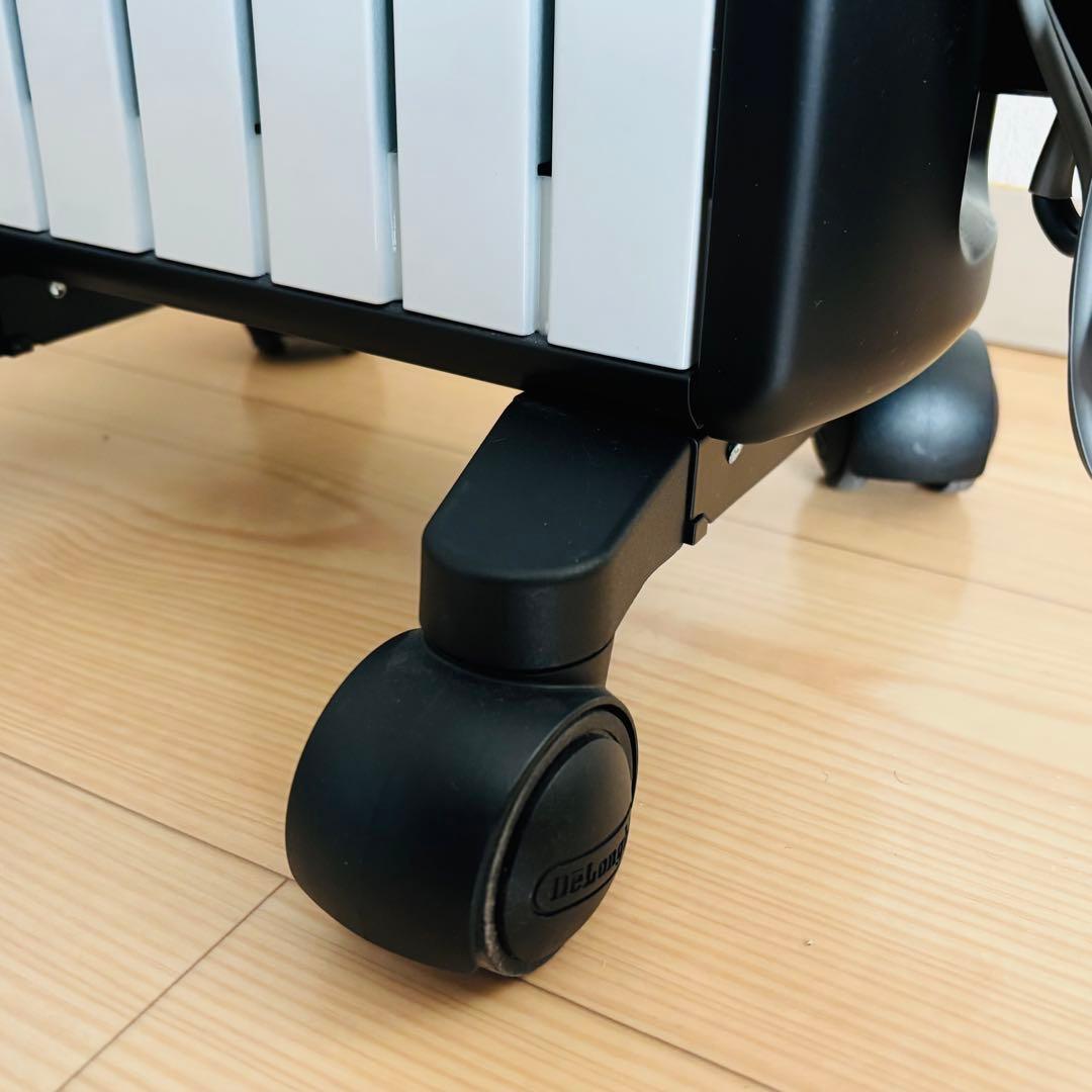 ✨美品✨ デロンギ マルチダイナミックヒーター MDHU09-BK ホワイト