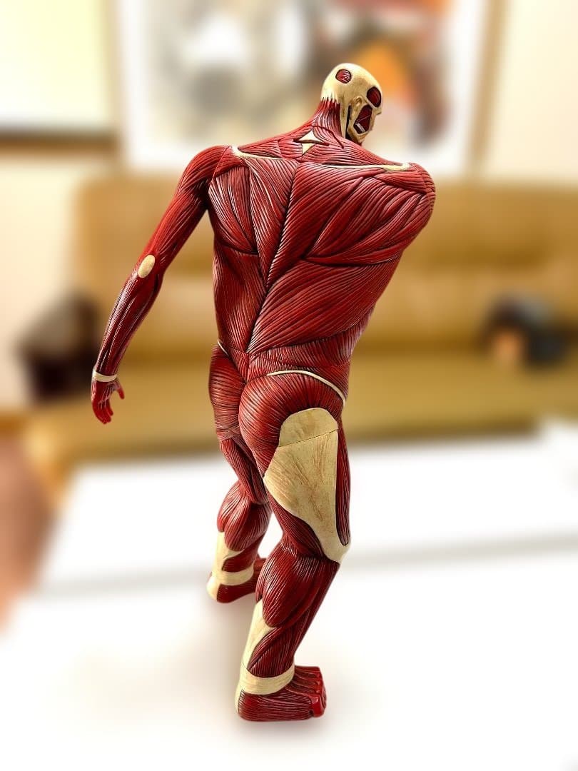 進撃の貯金　超大型貯金箱　激レア