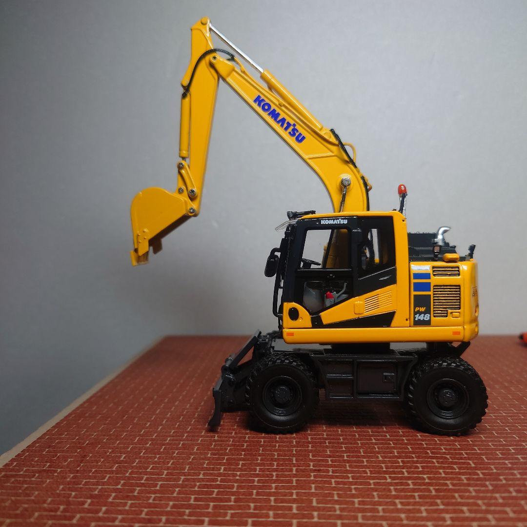 コマツ PW148油圧ショベル(モノブーム仕様) 1/50 KOMATSU