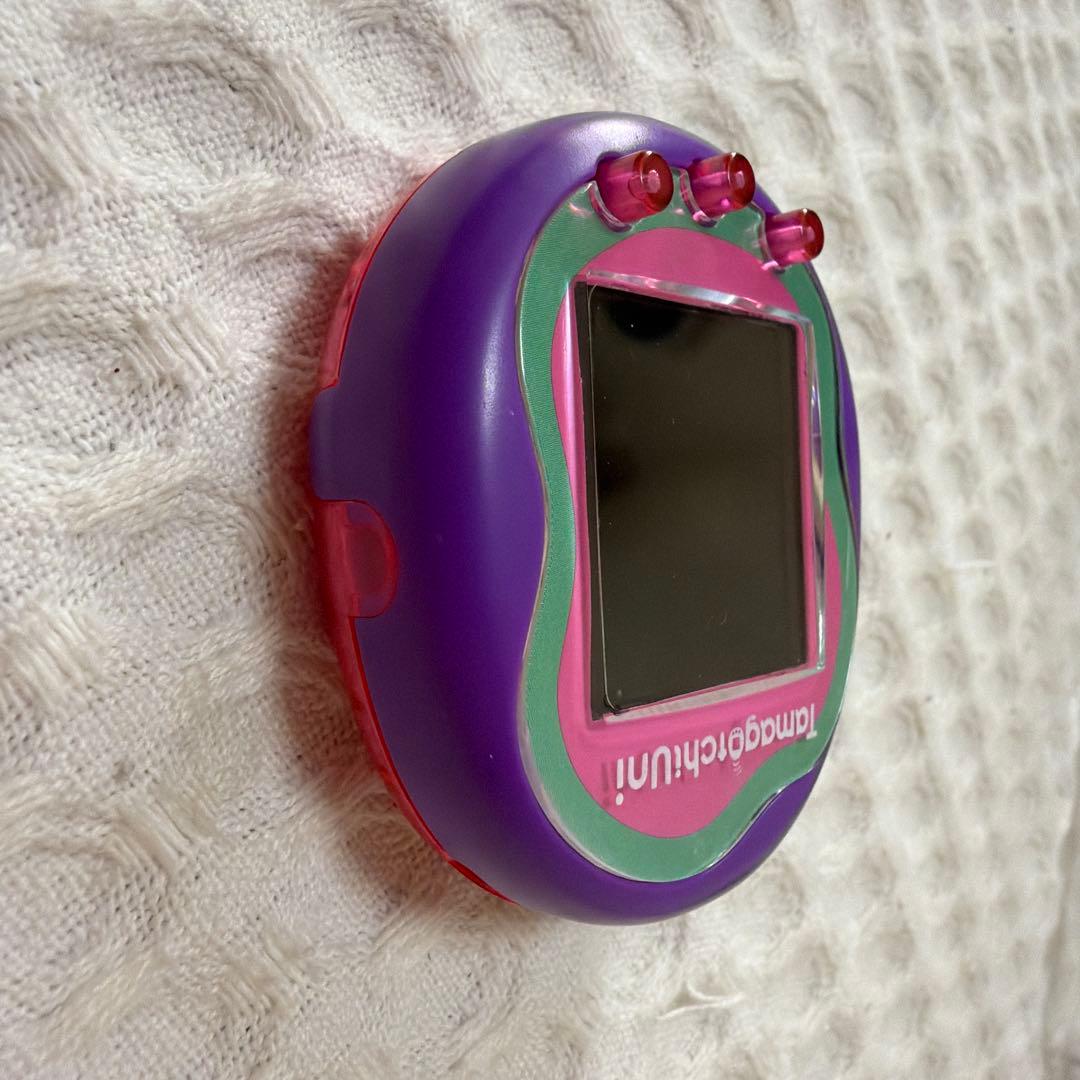 Tamagotchi Uni パープル バンド ストラップ付き