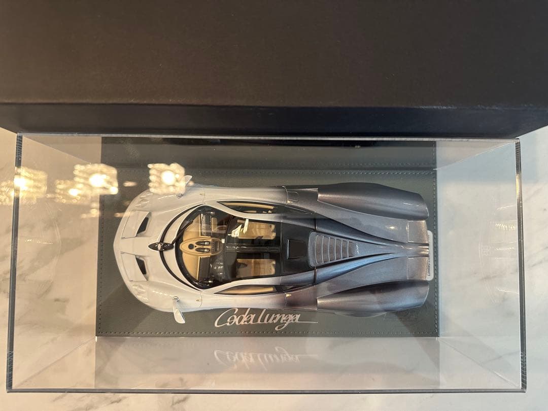 新発売 BBR 1/18 パガーニ ウアイラ Codalunga ミニカー