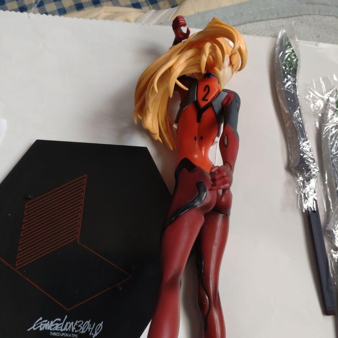 アスカ フィギュア 槍付き