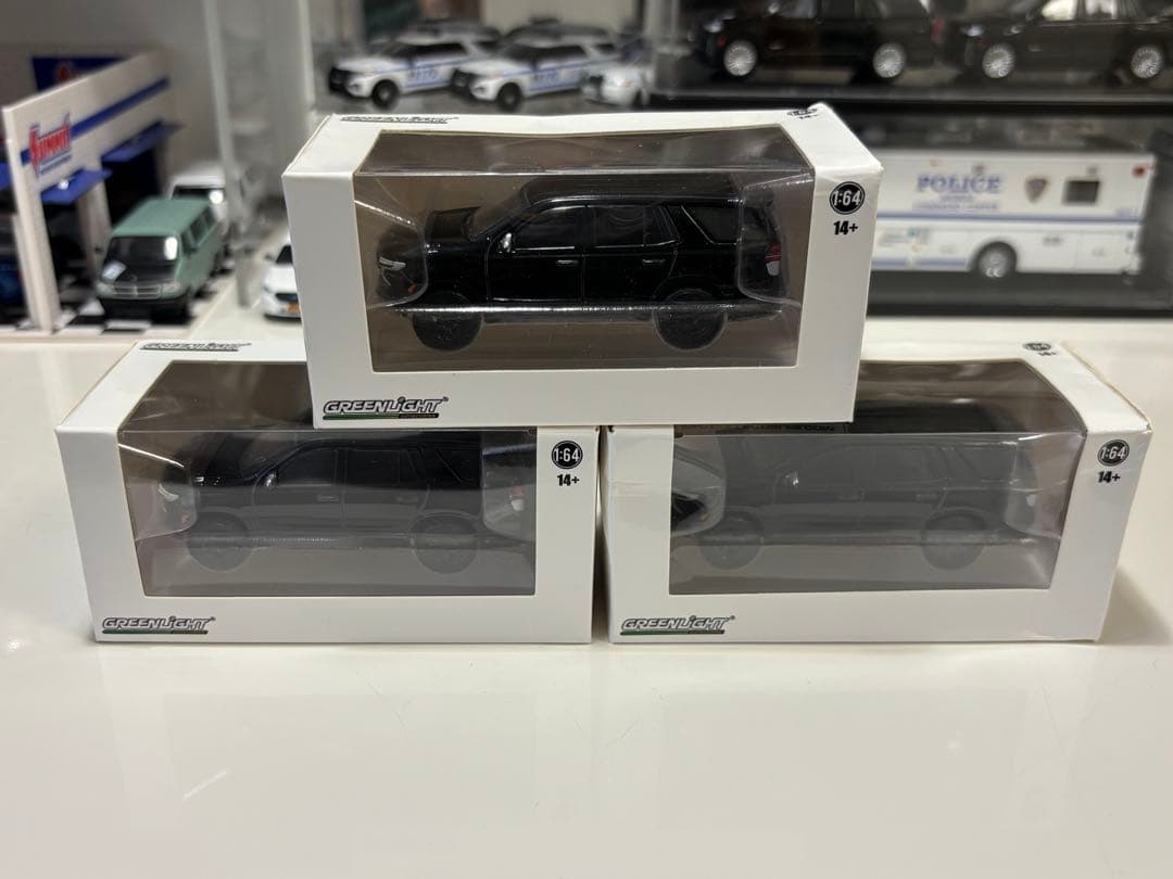 1/64 グリーンライト シボレー タホ 2021 ブラック 黒 3台セット