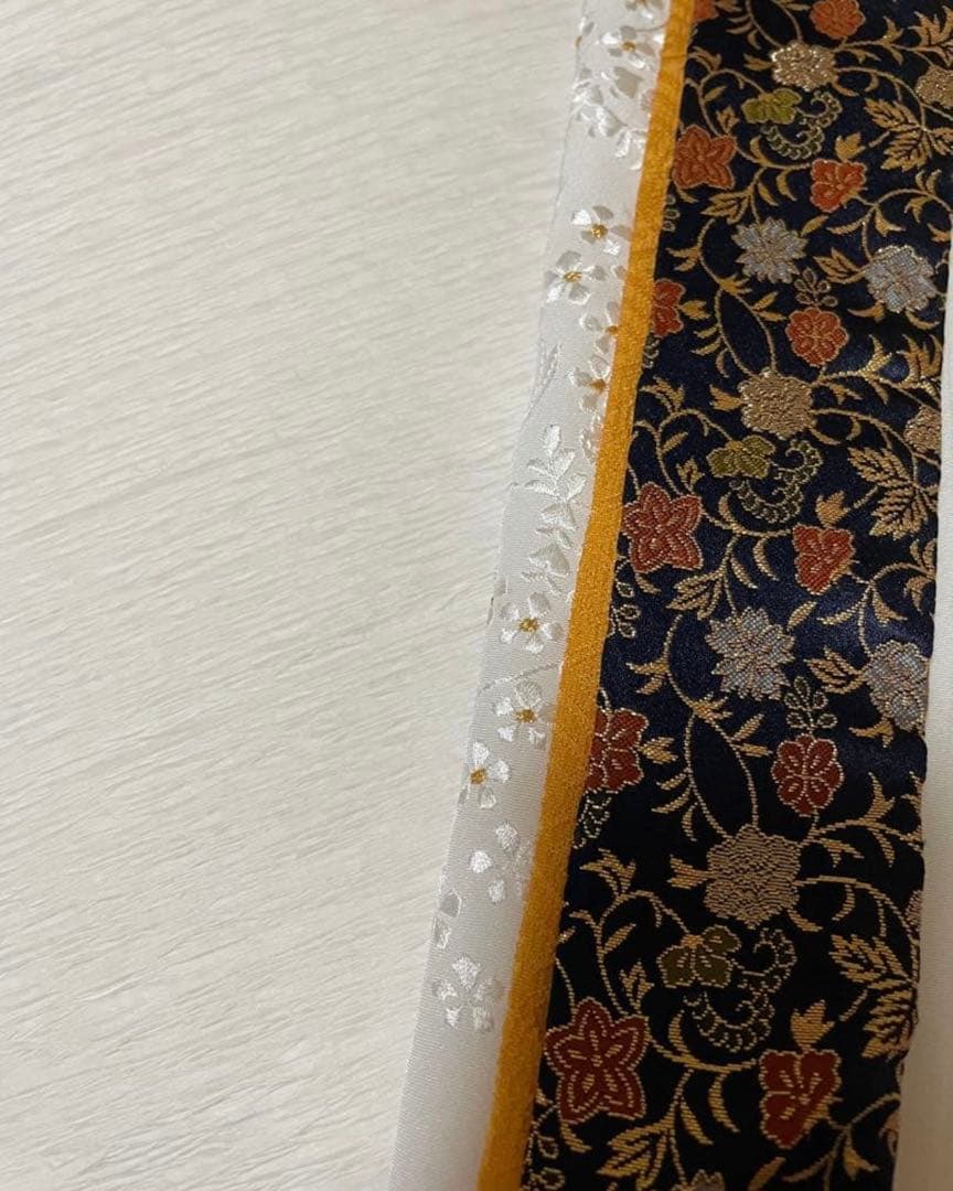 花柄振袖 赤・緑・黒 付属品付き