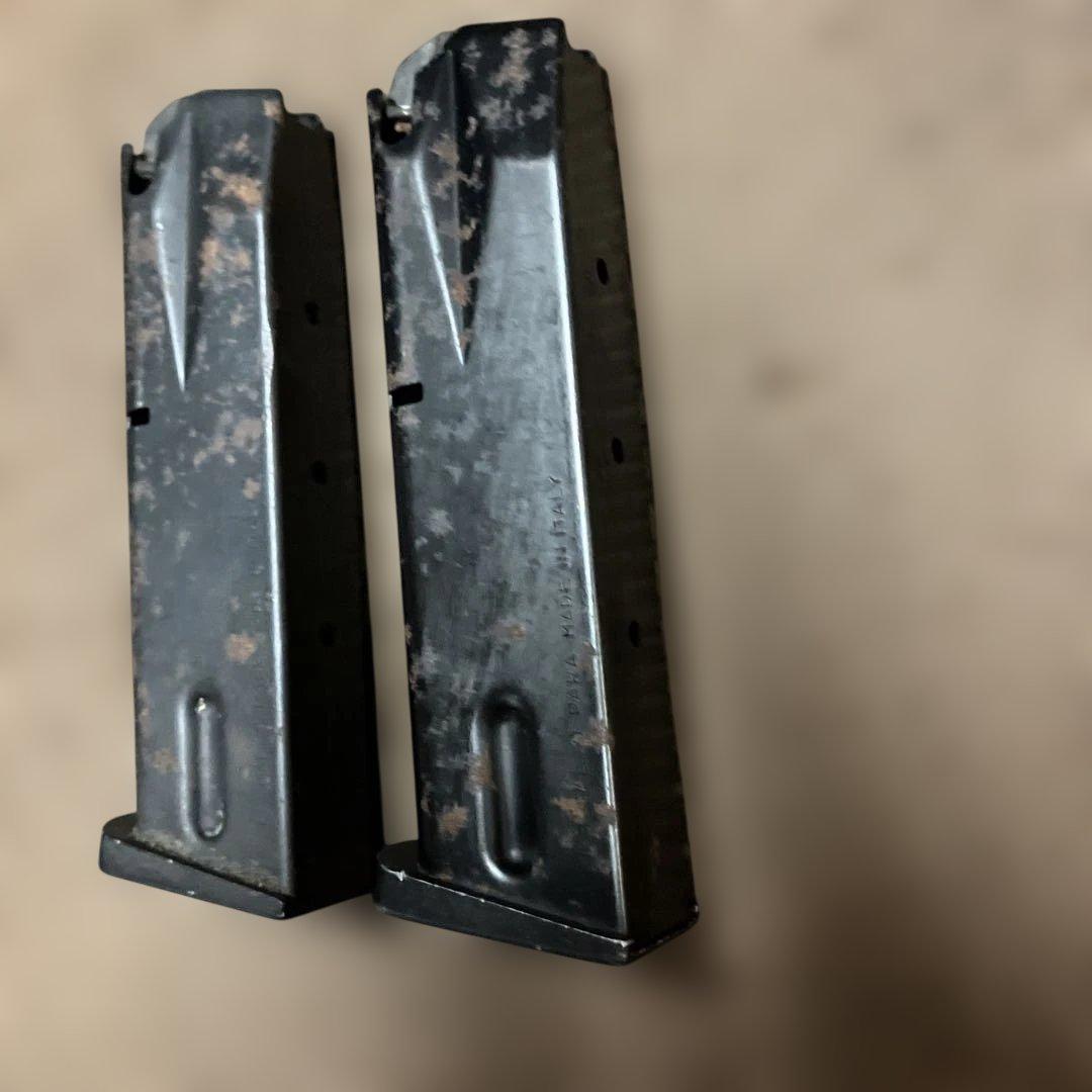 ベレッタ M9 15連 マガジン イタリア製 9mm