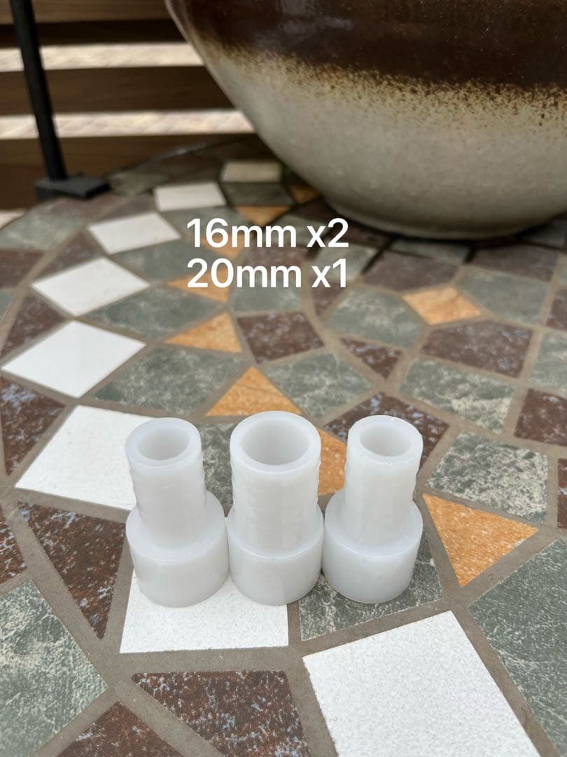 大型水槽用沈殿物理生物一体型濾過槽　外部式濾過装置器バイオスポンジフィルター付き