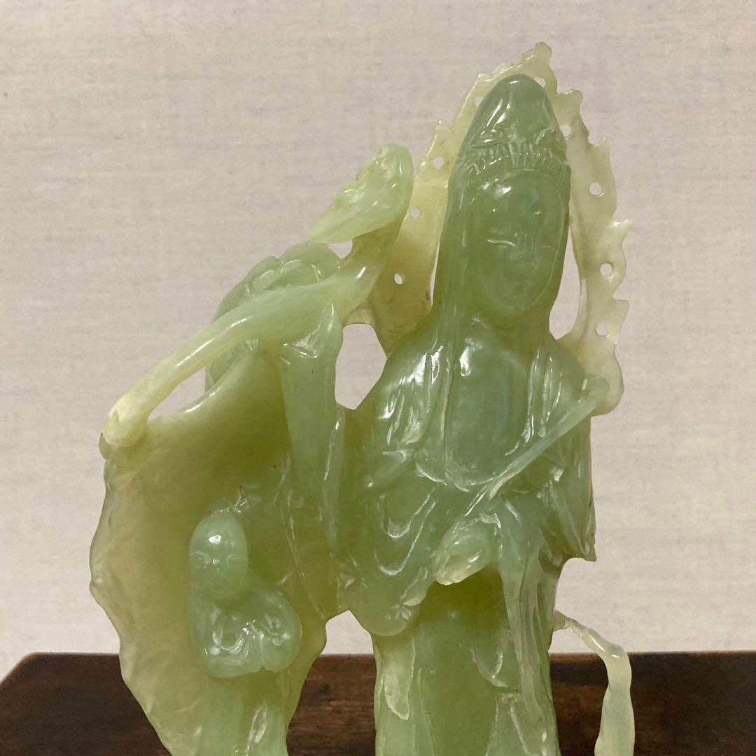 翡翠 観音菩薩 仏像 置物 彫刻 工芸品 美術品 骨董 レトロ