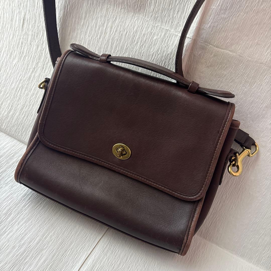 オールドコーチ　ショルダーバッグ　ターンロック 9870