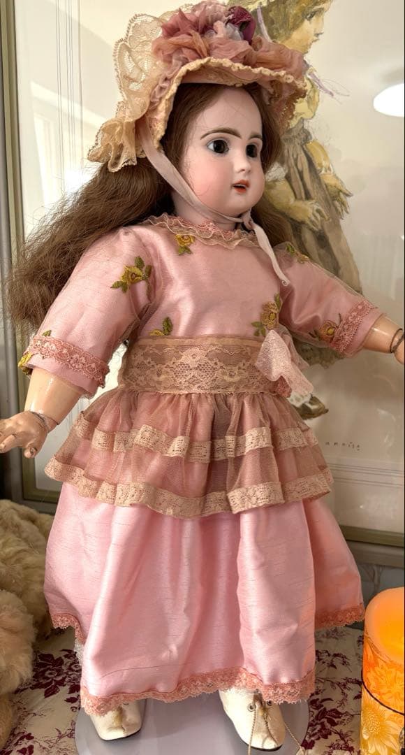 アンティークビスドール ドレスと、ボネ　2画面