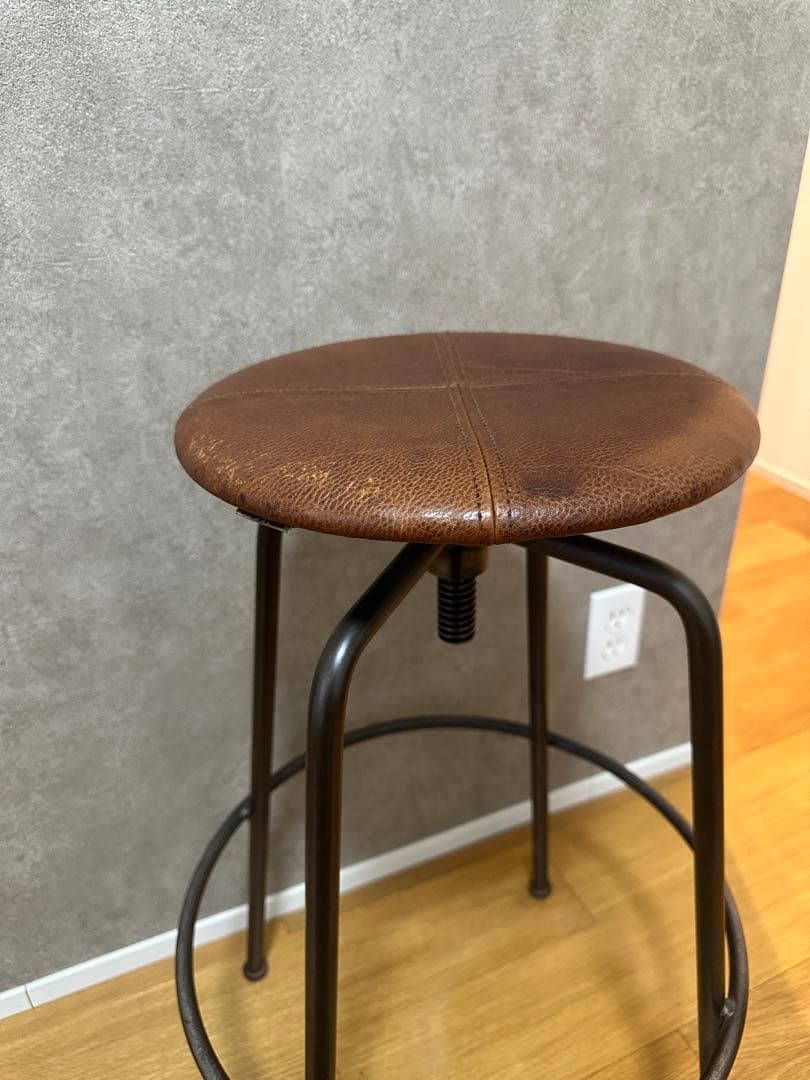 TRUCK FURNITURE レザースツール 本革 アイアン ※複数あり