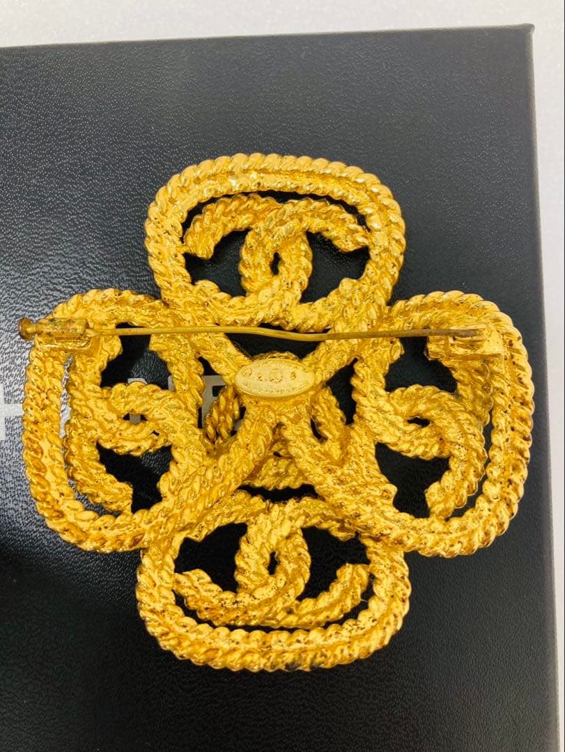 【ヴィンテージ】 シャネル ブローチ ココマーク クローバーモチーフCHANEL