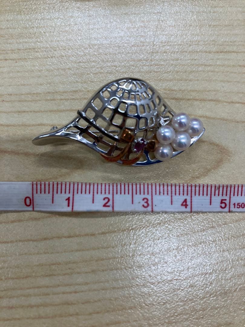 シルバー 網目模様 ブローチ パール ルビー