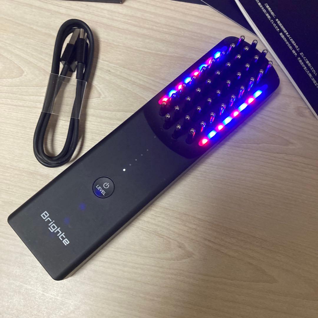 ロ*。様 ブライト　エレキブラシ　SNSで話題　1秒リフトアップ