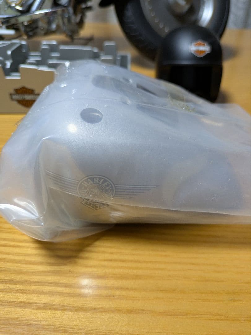 デカい! ハーレー FatBoy 1/4 デアゴスティーニ完成品 直せる方!