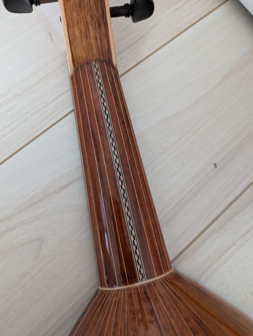 【トルコ製・ハンドメイドウード】Ethnic Musical作・ケース付き