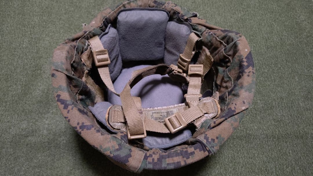 米軍　実物　GENTEX ECH HELMET 【MEDIUM】