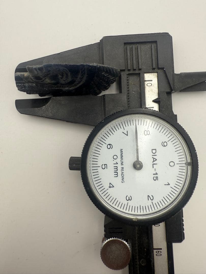 天然コランダム 彫刻 インディアンヘッド 53.494ct ソーティング付き