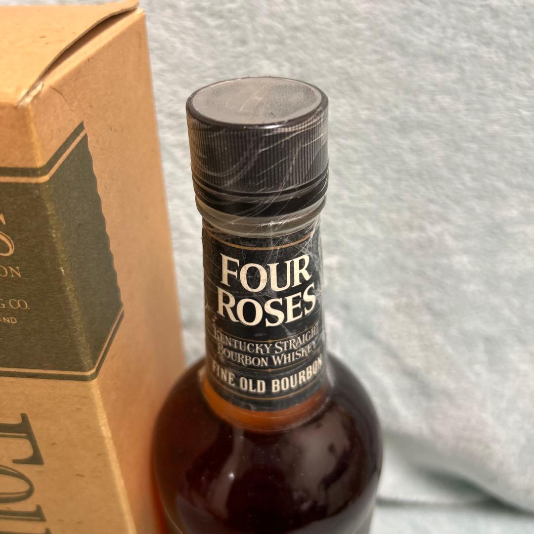 フォアローゼス　ブラック　旧ラベル