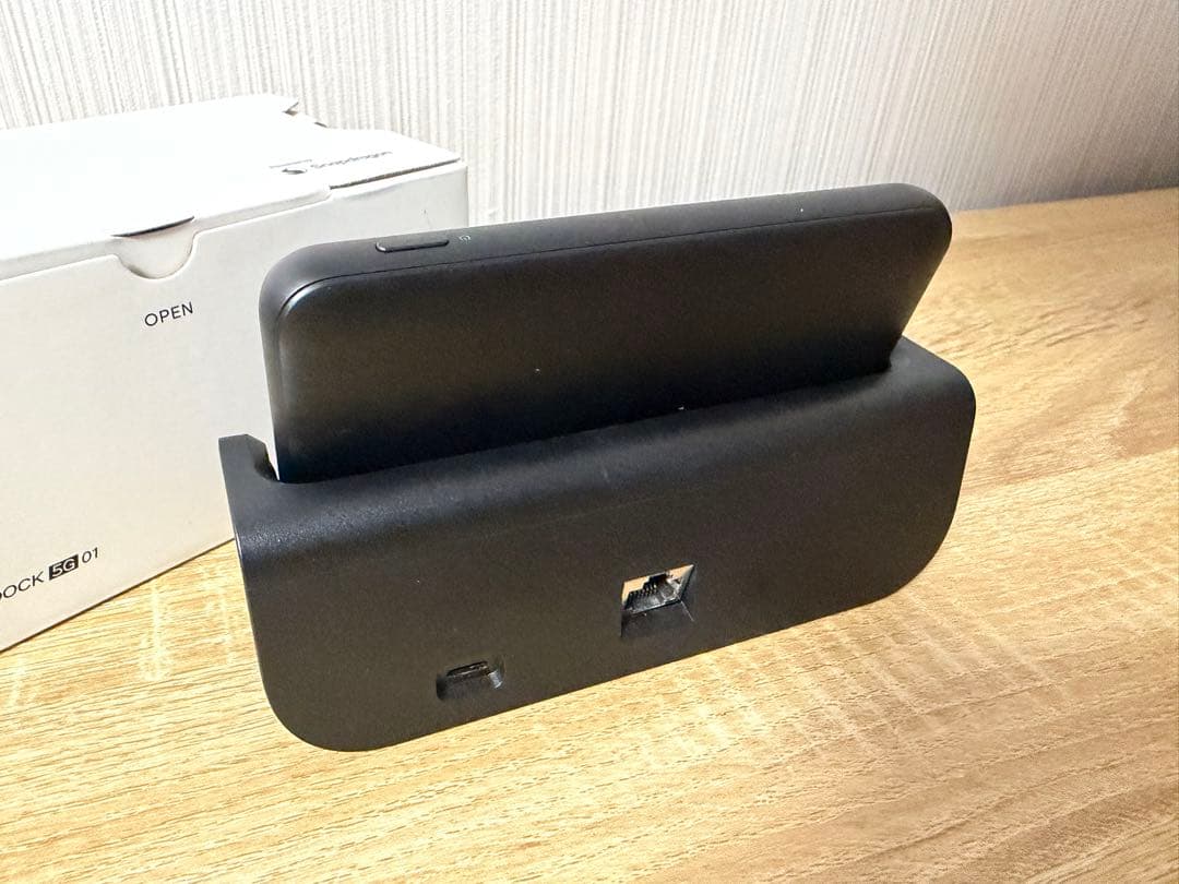Speed Wi-Fi DOCK 5G 01 CPS01 美品