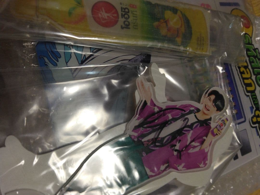 oishi アクスタ　brightwin 2getherwサイン付