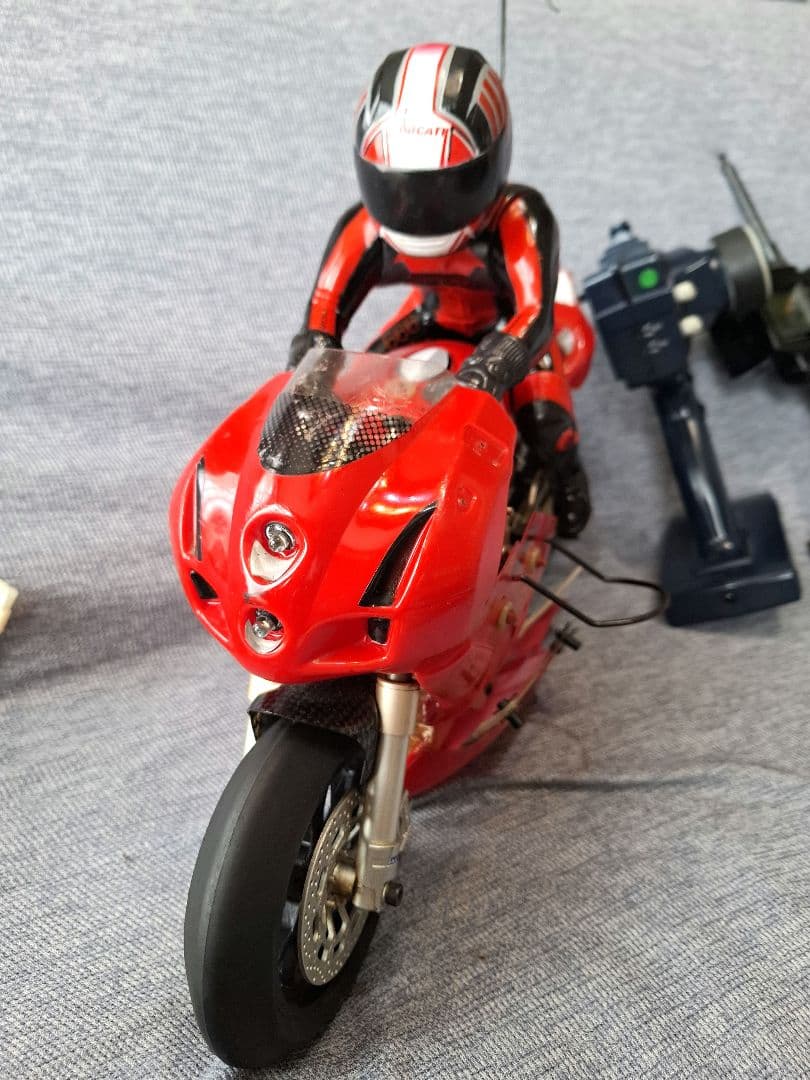 ThunderTiger 1/5 Ducati 999 R/C ラジコンバイク