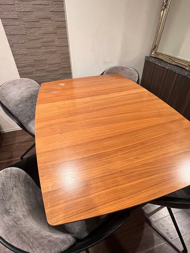 s*様 【BoConcept】 Milano ボーコンセプト※ダイニングテーブル